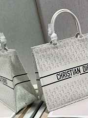 Dior Christian Lady Book Tote Large White Size 41.5cm - 3