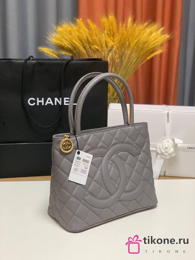 Chanel Medallion Caviar Tote Grey Size 30x14X24cm  - 1