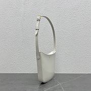 CELINE NEDIUM CROQUE BAG IN SHINY CALFSKIN ARCTIC WHITE  - 4