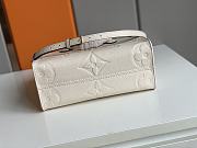 Louis Vuitton White Monogram Patterns - 28x11x19 - 2