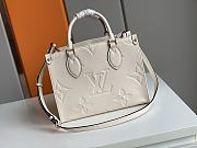 Louis Vuitton White Monogram Patterns - 28x11x19 - 3