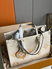 Louis Vuitton OnTheGo MM Monogram - 35x27x14cm - 5