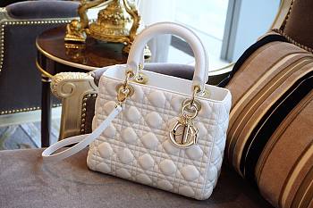 Dior Lambskin Cannage Medium Lady Dior White -24cm