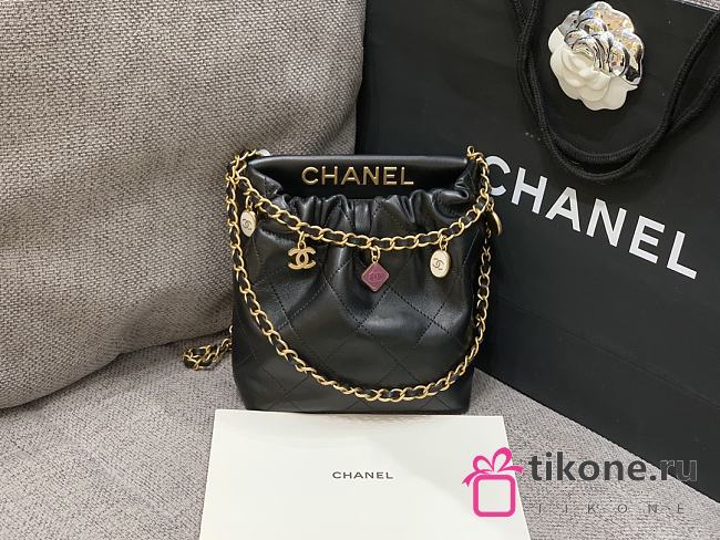 Chanel 22 Handbag Black Gold - 17x16x7cm - 1