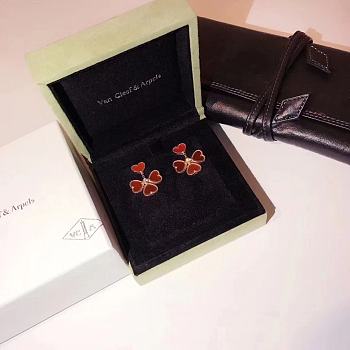 VAN CLEEF&ARPELS Earings Heart