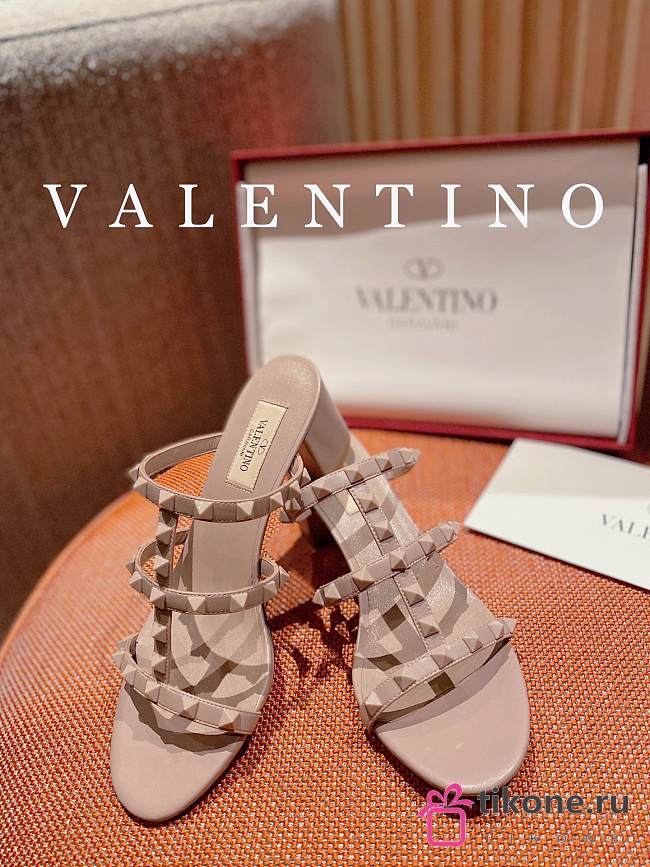 Valentino Garavani Rockstud Sandals Beige - 1