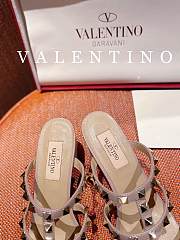 Valentino Garavani Rockstud Sandals Pink - 2