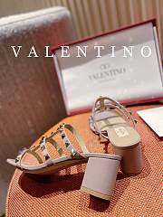 Valentino Garavani Rockstud Sandals Pink - 3