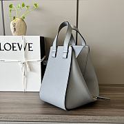 Loewe Hammock Pearl Grey Size 29x14x26cm - 5