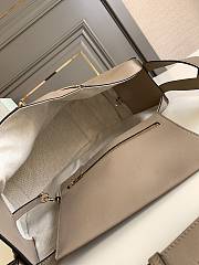 Loewe Hammock Beige Size 29x14x26cm - 2