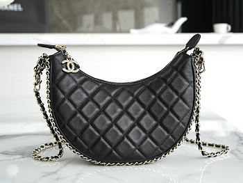 Chanel 23c Moon Black Lambskin - 15x20x6cm