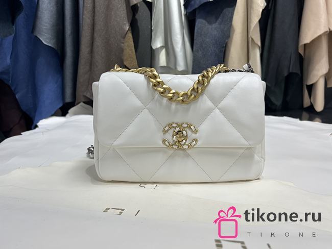 Chanel 19 Flap Bag in Snow White 26cm - 1
