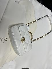 Chanel 19 Flap Bag in Snow White 26cm - 5