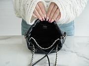 Chanel 22 Mini Bag Black With Silver Chain - 19×20×6cm - 2