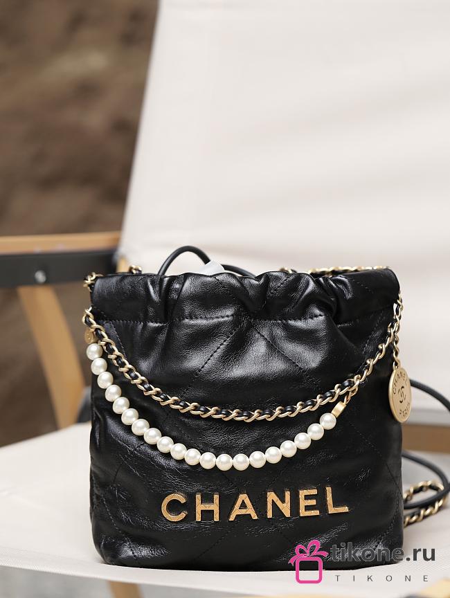 Chanel 22 Mini Bag Black With Pearl Chain - 20x18x6.5Cm - 1