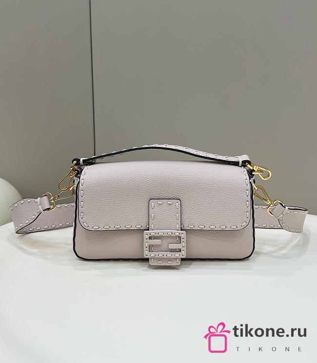 Fendi Baguette White - 28x6x13cm - 1