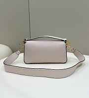 Fendi Baguette White - 28x6x13cm - 2