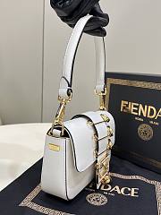 Fendi Fendace Brooch Mini Baguette White - 20x13x5cm - 5