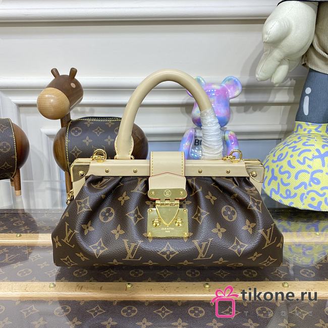 Louis Vuitton Monogram Clutch - 28x14x10cm - 1