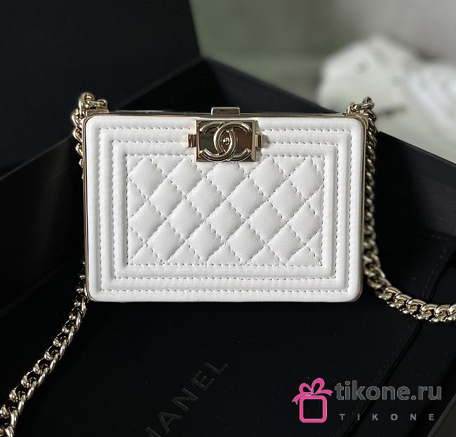 Chanel Boy Mini Bag - 11x7.5x2.4cm - 1