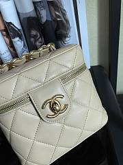 Chanel Smal Vanity Case Beige - 16.5x16.5x15cm - 5