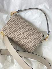 Fendi Baguette White - 27x6x15cm - 5