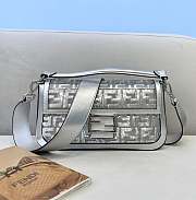 Fendi Baguette Silver Nicki Minaj FF - 26x5x15cm - 1