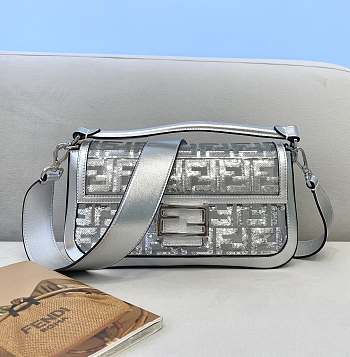 Fendi Baguette Silver Nicki Minaj FF - 26x5x15cm