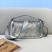 Fendi Baguette Silver Nicki Minaj FF - 26x5x15cm - 3