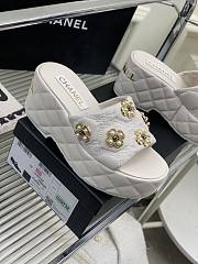 Chanel 23 Lambskin White  - 5