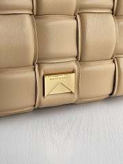 BOTTEGA VENETA| Beige Small Padded Cassette Bag - 26x18x8cm - 5