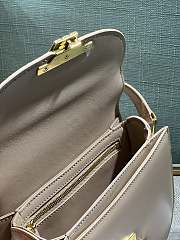 Celine Teen Besace Triomphe in Beige - 18.5x6x16cm - 5