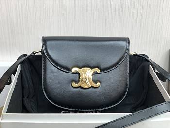 Celine Teen Besace Triomphe in Black - 18.5x6x16cm