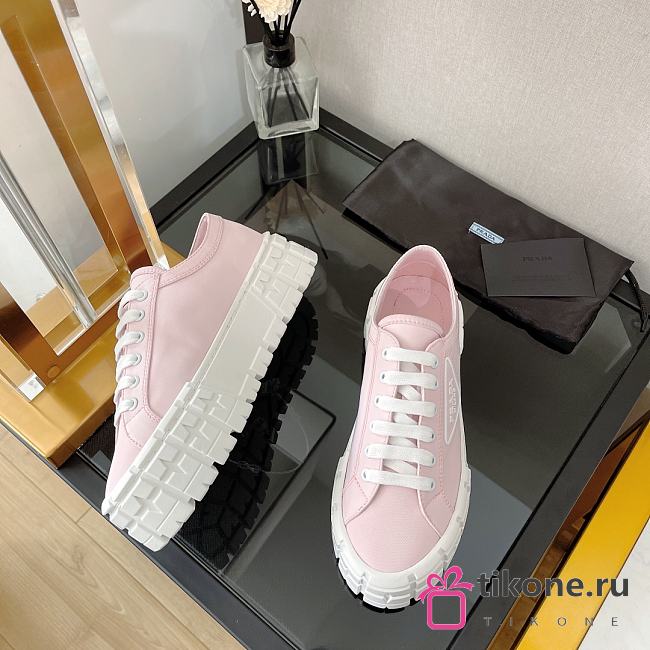 Prada Sneakers 06 - 1