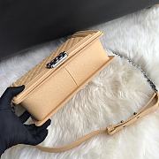 Chanel 28 Le Boy Large Size In Beige - 5