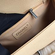 Chanel 28 Le Boy Large Size In Beige - 3