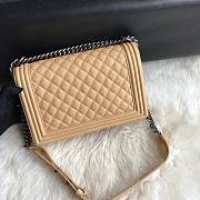 Chanel 28 Le Boy Large Size In Beige - 2