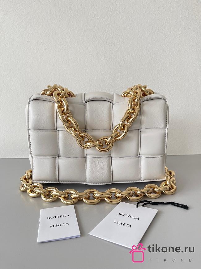 Bottega Veneta Chain Cassette Padded White- 26x18x6cm - 1