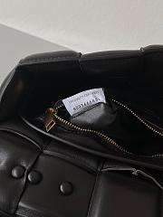 Bottega Veneta Chain Cassette Padded Black - 26x18x6cm - 5