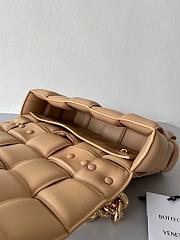 Bottega Veneta Chain Cassette Padded Caramel- 26x18x6cm - 5