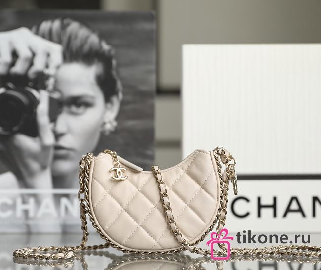 Chanel 23p Chain Mini Half Moon Clutch Beige - 10.5x9.5x5cm - 1