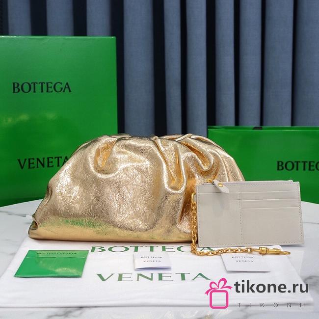 Bottega Veneta Larger Pouch In Gold - 38x20x8.5cm - 1