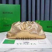 Bottega Veneta Larger Pouch In Gold - 38x20x8.5cm - 4