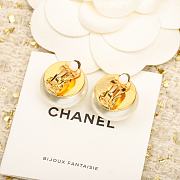 Chanel Pearl Earings - 4