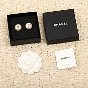 Chanel Pearl Earings - 2