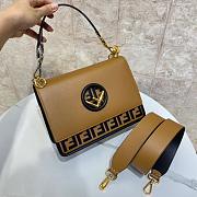 Women Fendi Kan In Caramel Size 25cm - 4