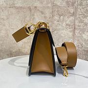 Women Fendi Kan In Caramel Size 25cm - 3