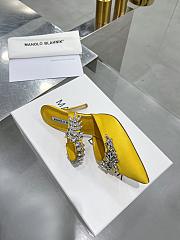 Manolo Blahnik Yellow Satin Lurum Pointed Toe Mules - 3