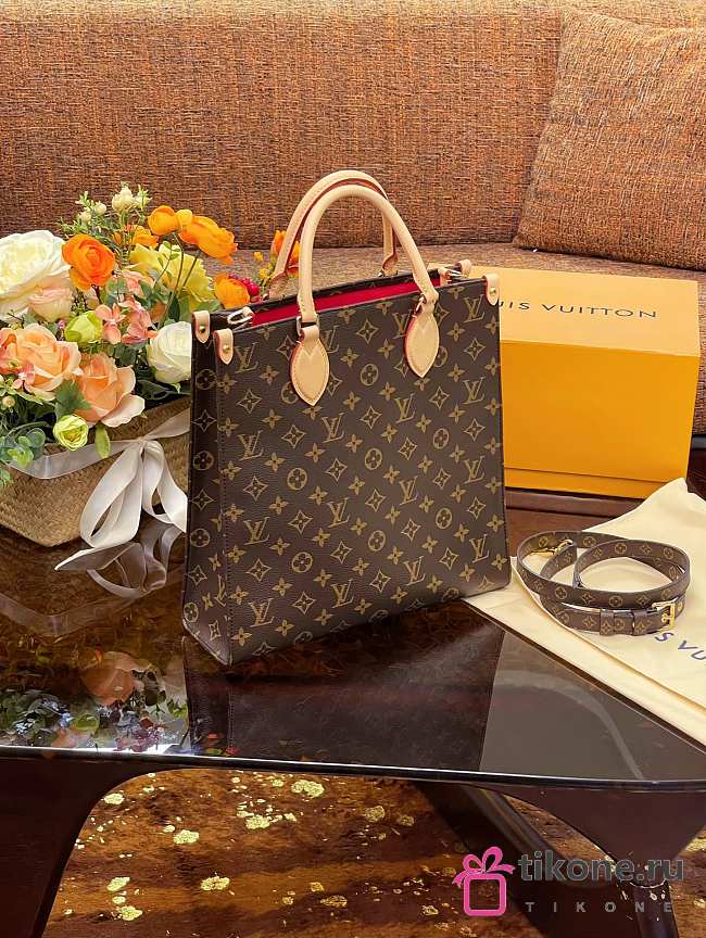 Louis Vuitton Sac Plat PM Bag In Monogram Canvas - 30x32x10cm - 1