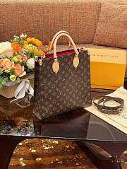 Louis Vuitton Sac Plat PM Bag In Monogram Canvas - 30x32x10cm - 1